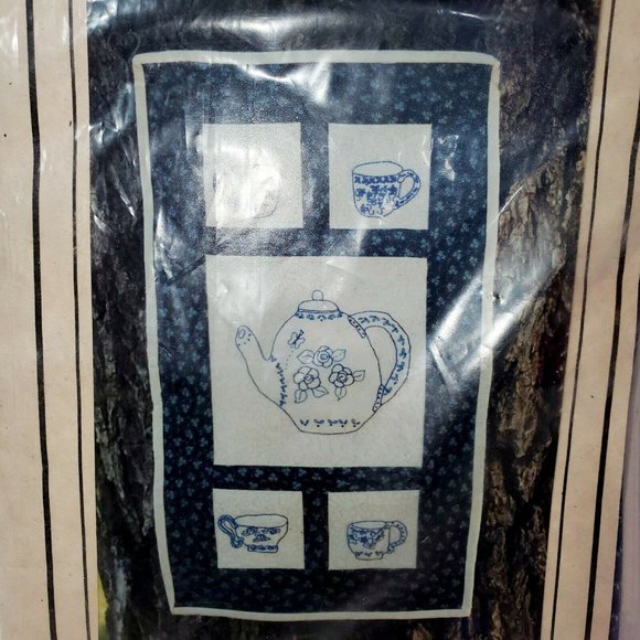 Pearl Louise Designs #338 Tea time posies 12"   × - Picture 9 of 13